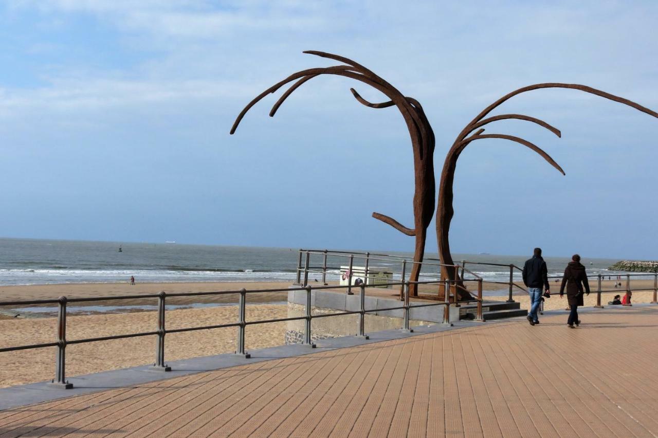 Studio Azur Oostende Luaran gambar